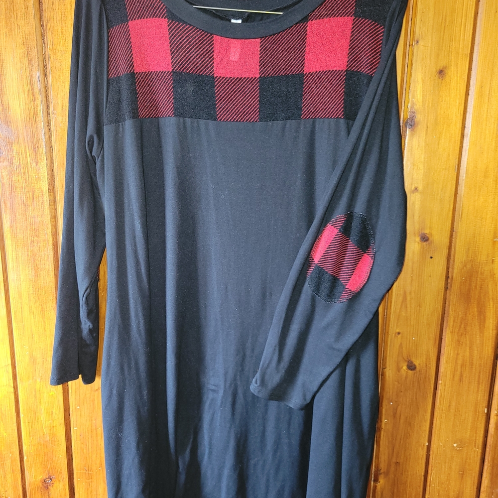 Emerald Black and Red Plaid Top